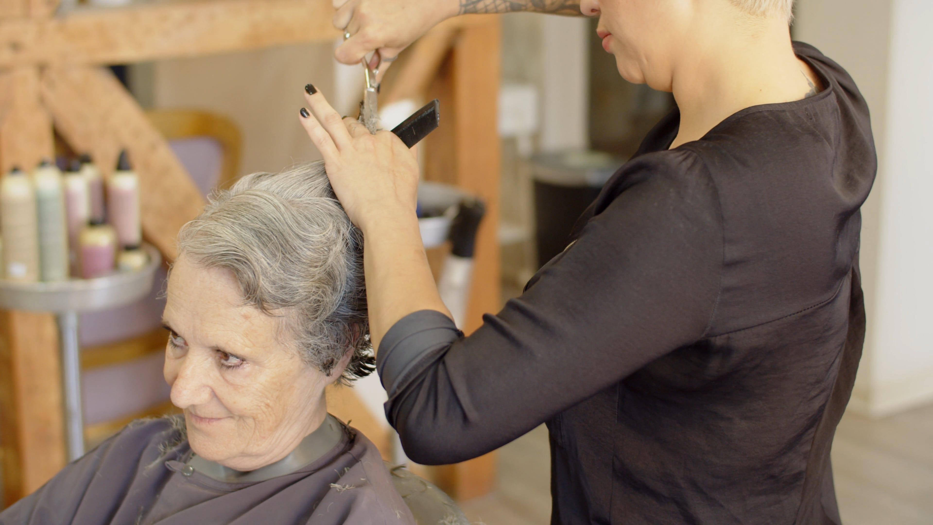 Precision haircut at Lumière